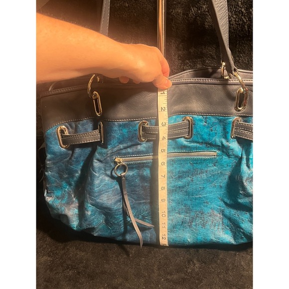 Donald J. Pliner Turquoise Embossed Leather Drawstring Shoulder Bag/ Purse RARE! - Picture 14 of 15